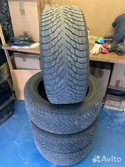 Nokian Tyres Hakkapeliitta R3 SUV 265/50 R19 110R