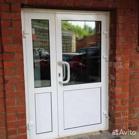 Пластиковые двери и окна