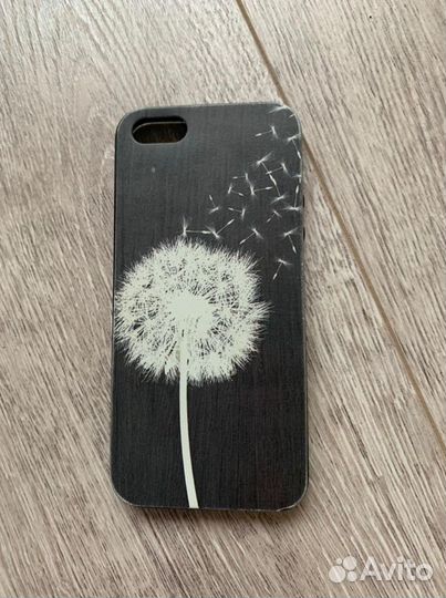 Чехол на iPhone SE