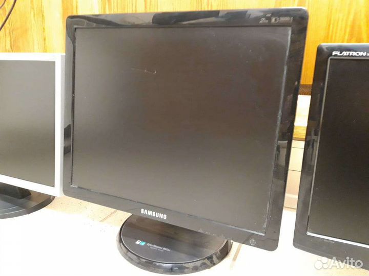 Мониторы (требуется ремонт)