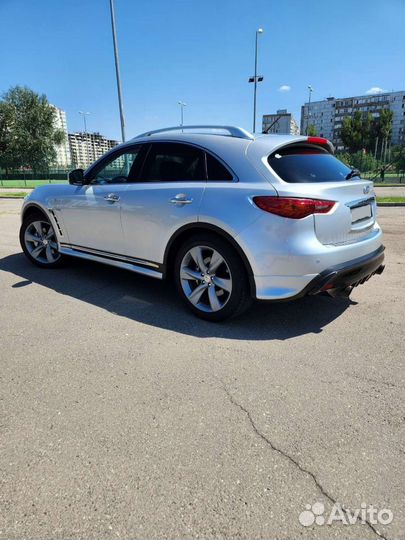 Infiniti QX70 3.0 AT, 2013, 125 000 км