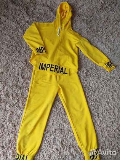 Спортивный костюм