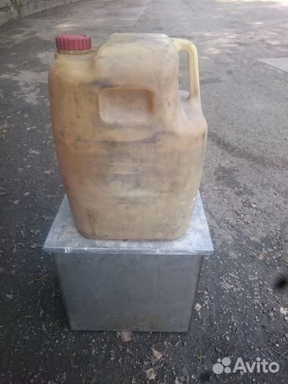 Канистра пластиковая 50 литров Лукойл