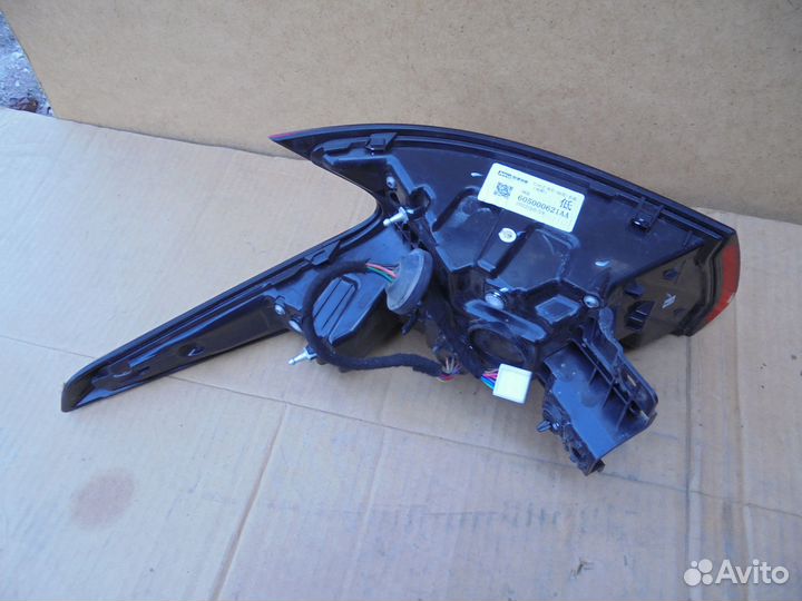 Фонарь задний левый правый в крыло Omoda C5