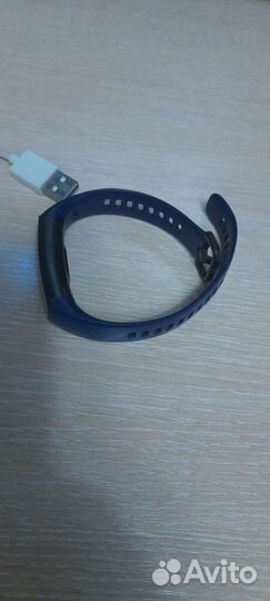 Фитнес браслет huawei band 4