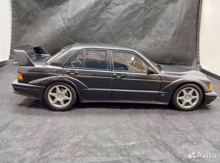 Mercedes-benz 190 E 2.5-16 evo2 autoart 1:18