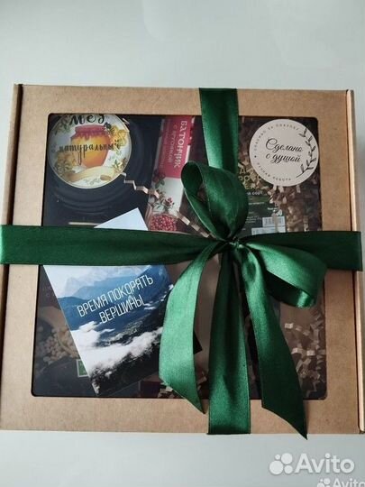 Подарочный набор мёд, чай, пантогематоген