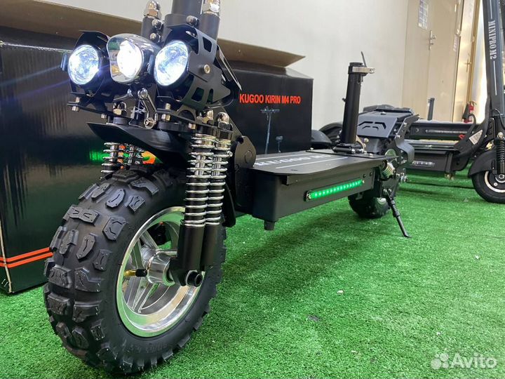 Электросамокат / kugoo М5