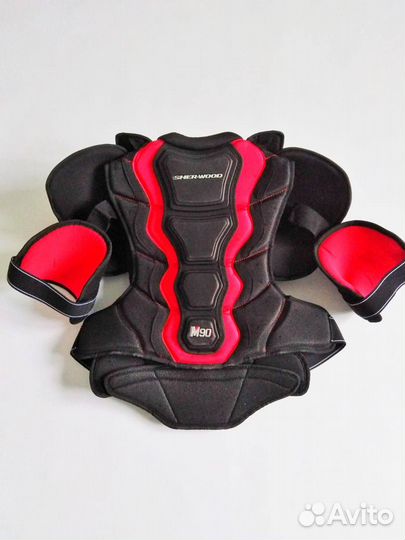 Хоккейный нагрудник