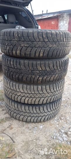 Bridgestone Ice Cruiser 5000 245/70 R16