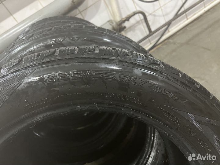 Nokian Tyres Hakkapeliitta R2 225/55 R17 97R