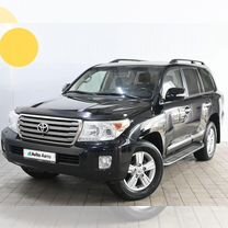 Toyota Land Cruiser 4.6 AT, 2013, 334 109 км, с пробегом, цена 3 368 000 руб.