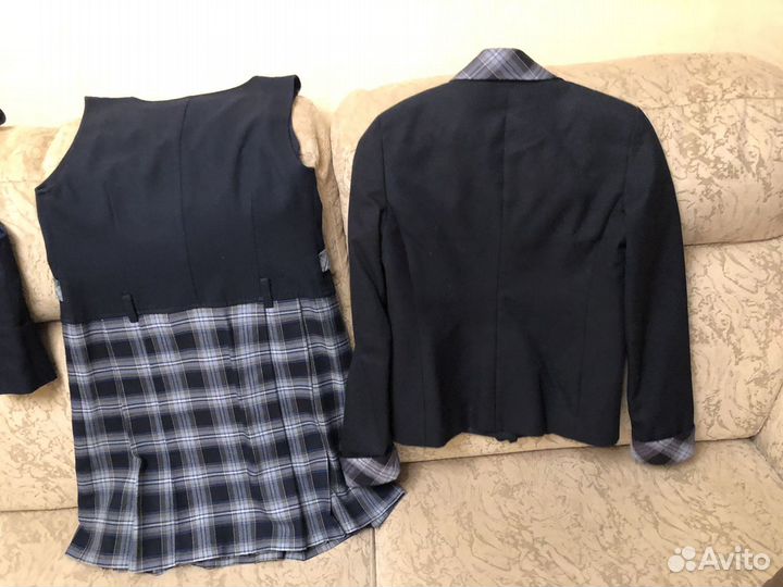 Школьная форма, белая блузка в подарок