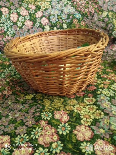 Корзина плетеная