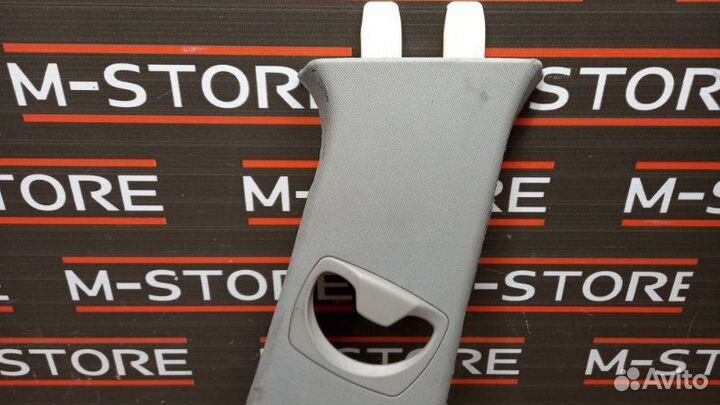 Обшивка стойки правая Bmw 3-Series E90 N46B20B