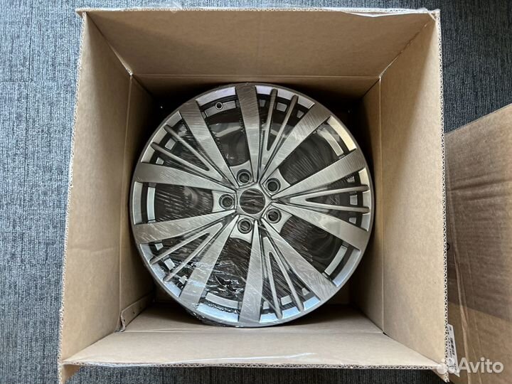 Новые R19 на Kia Sportage Sorento Carnival