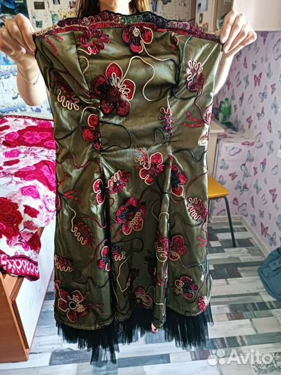 Вечернее платье