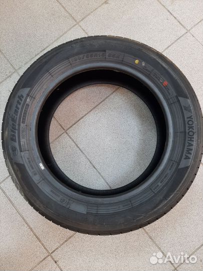 Yokohama BluEarth AE01 195/55 R15 85H
