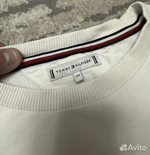 Свитшот tommy hilfiger оригинал