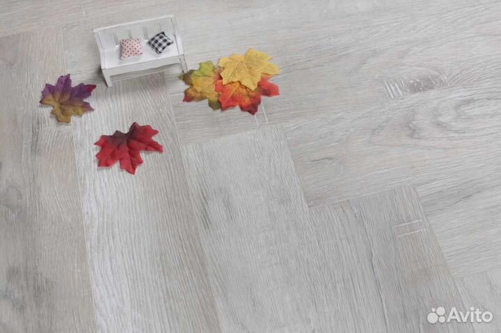 Виниловая плитка со склада