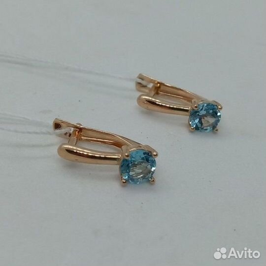 Золотые серьги с камнем