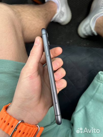 iPhone 11 128