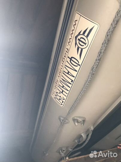 Лодка Флагман 350