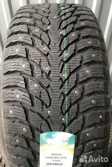 Nokian Tyres Hakkapeliitta 9 SUV 285/40 R22 110T