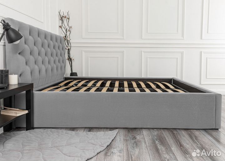 Кровать двуспальная