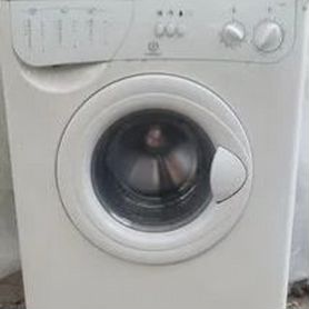 Стиральная машина indesit w63t