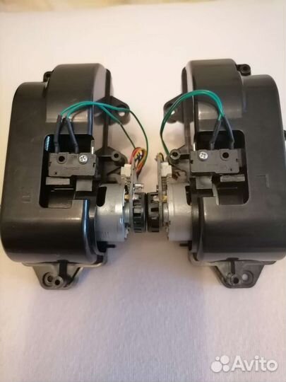 Колеса для робота пылесоса Redmond RV-R450