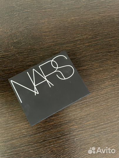 Палетка теней nars voyager suede