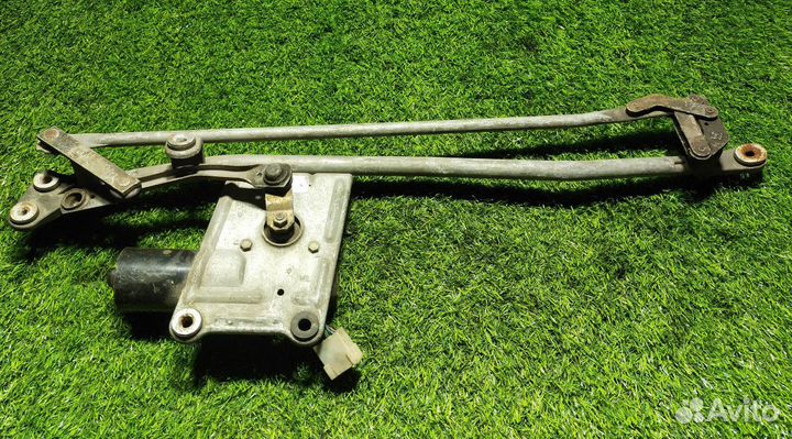 Трапеция стеклоочистителей Audi A8 (D2)