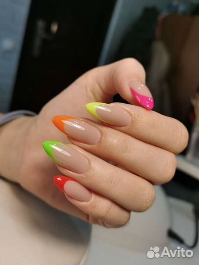 Маникюр.Гель-лак.Наращивание ногтей