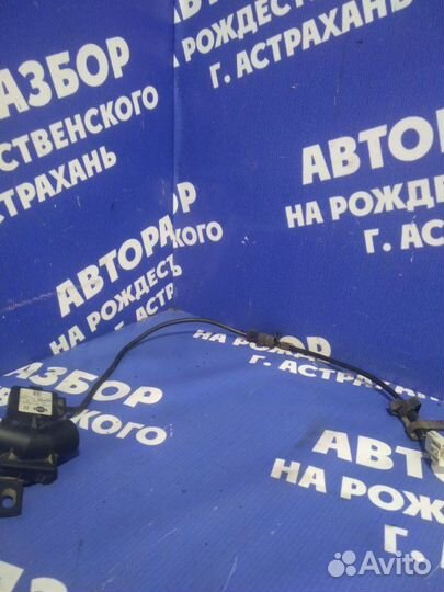 Датчик сигнализации Nissan Primera P11 седан 1998