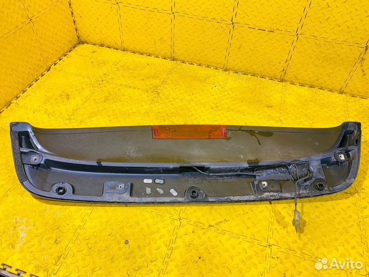 Спойлер двери багажника Rover 200 / 25 R3 95-05