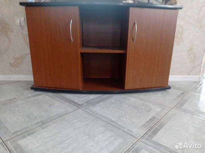 Аквариум с тумбой 200 литров