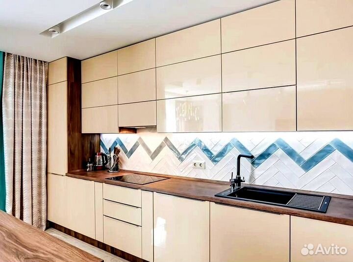 Кухонный гарнитур 