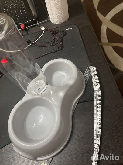 Автопоилка, диспенсер с дозатором воды для живо