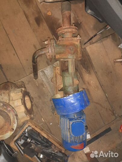 Консольный жидкостный насос