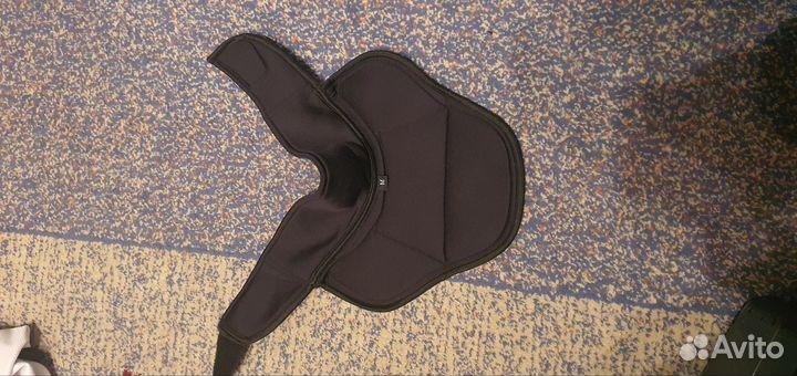 Защита шеи хоккейная MAD GAY