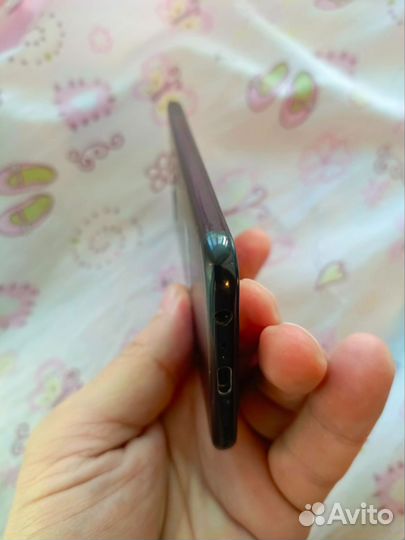 HUAWEI Nova 2, 4/64 ГБ