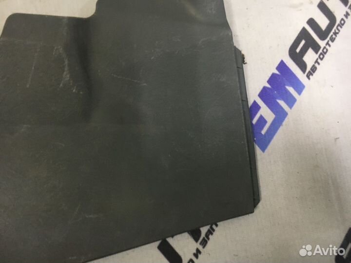 Накладка центральной консоли, левая Чери Тигго Т11