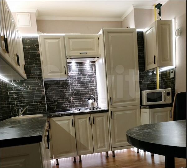 2-к. квартира, 59 м², 2/5 эт.