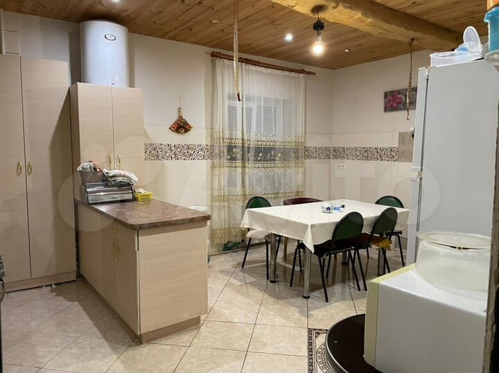 Дом 250,9 м² на участке 12,6 сот.