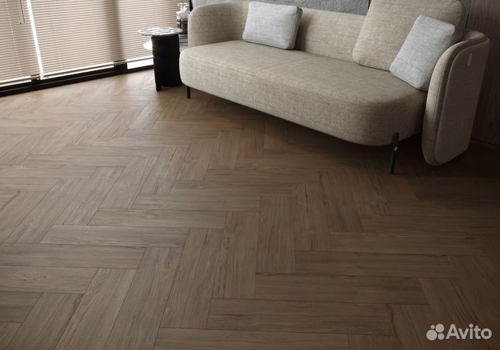 Кварцвиниловая плитка (ламинат) со склада