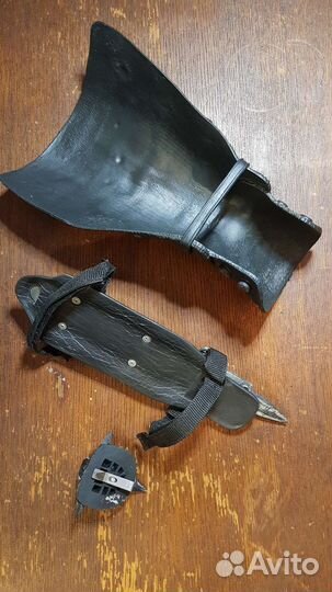 Скрытые клинки Assassin's Creed