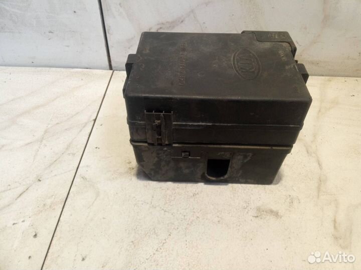 Блок предохранителей Hyundai-Kia Spectra (2рест)