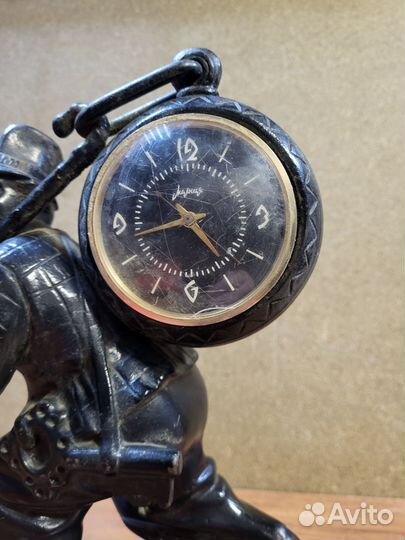 Часы настольные Касли чугун