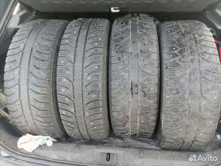 Колеса в сборе r15 зимние стояли на шкоде